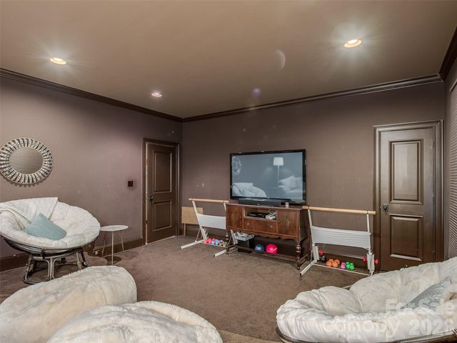 2508 Maybank Drive, Charlotte, NC 28211