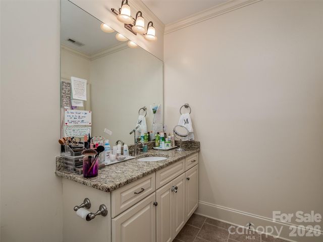 2508 Maybank Drive, Charlotte, NC 28211