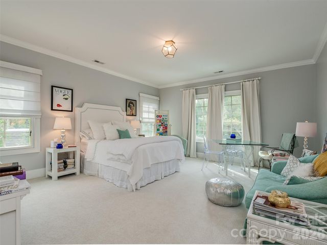 2508 Maybank Drive, Charlotte, NC 28211