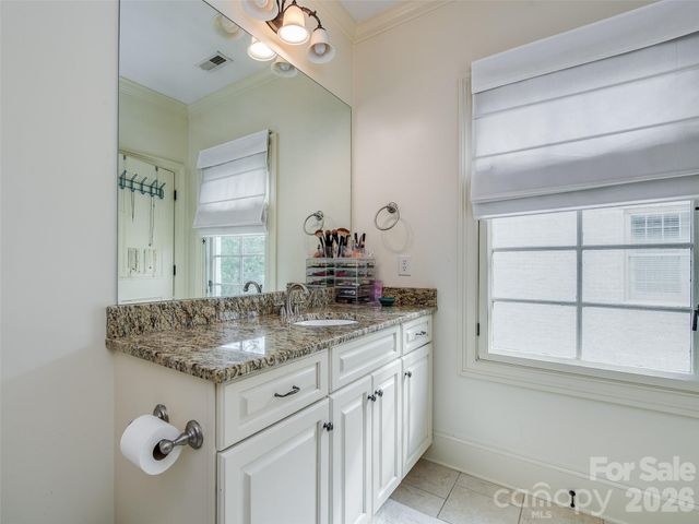 2508 Maybank Drive, Charlotte, NC 28211