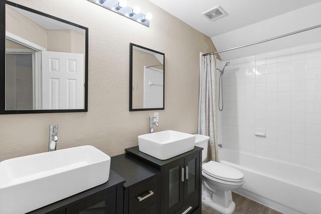 7024 Thistle Hill WAY, Austin, TX 78754