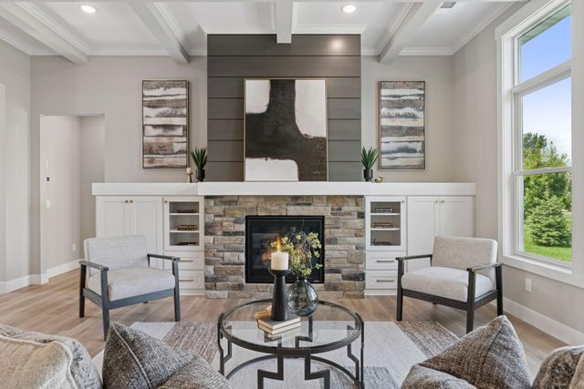 11301 Latrobe Lane N, Lake Elmo, MN 55042