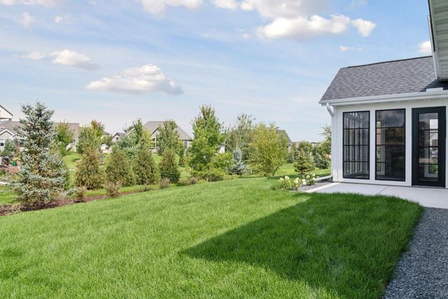 11301 Latrobe Lane N, Lake Elmo, MN 55042