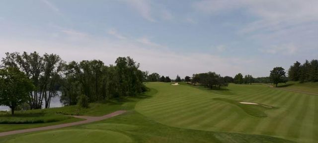 11301 Latrobe Lane N, Lake Elmo, MN 55042