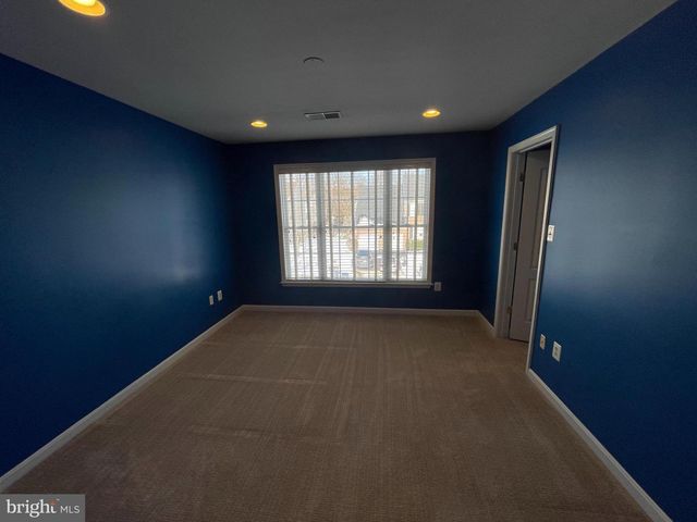 21330 MEADOW FIELD CT, Broadlands, VA 20148