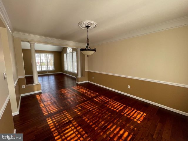 21330 MEADOW FIELD CT, Broadlands, VA 20148