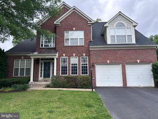 21330 MEADOW FIELD CT, Broadlands, VA 20148