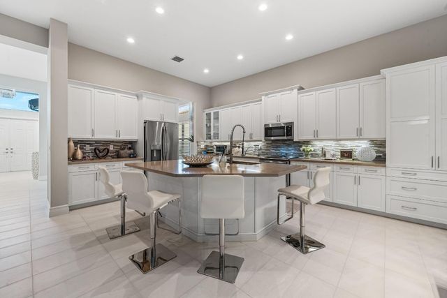 12882 Granite Mountain, Boynton Beach, FL 33473