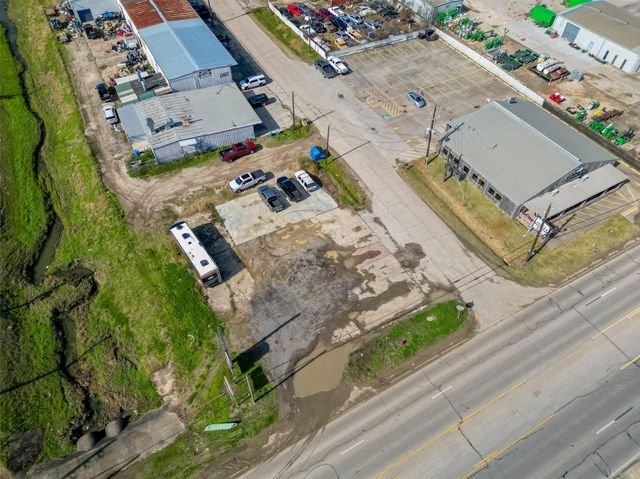 14915 Fm 2100 Road, Crosby, TX 77532