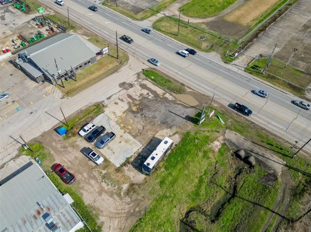 14915 Fm 2100 Road, Crosby, TX 77532