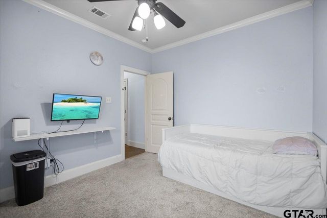 249 Heritage Ct, Lindale, TX 75771