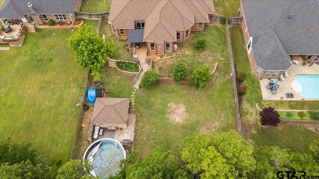 249 Heritage Ct, Lindale, TX 75771