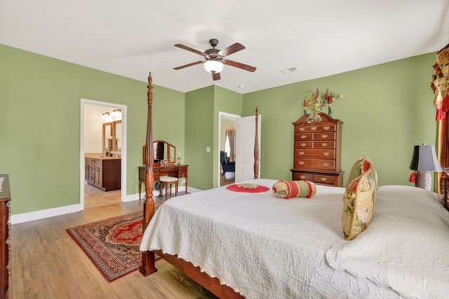 2816 Cason Ln, Murfreesboro, TN 37128