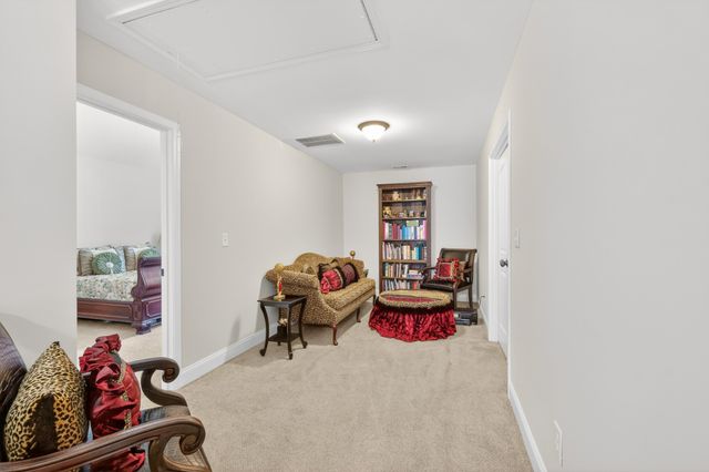 2816 Cason Ln, Murfreesboro, TN 37128