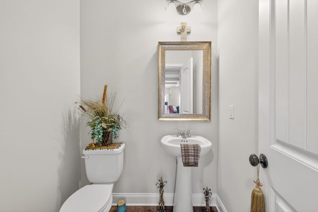 2816 Cason Ln, Murfreesboro, TN 37128