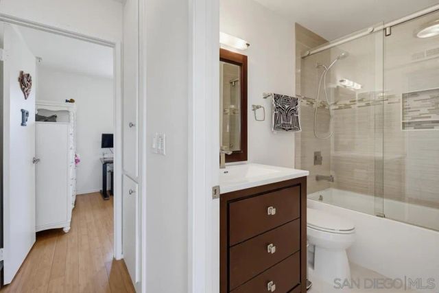10639 Escobar Dr, San Diego, CA 92124