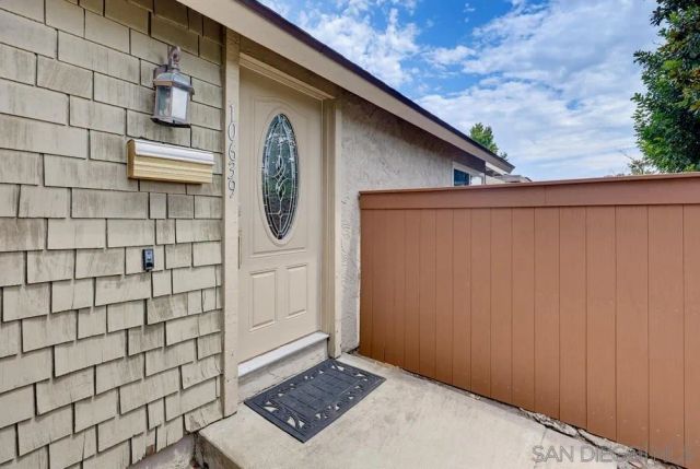 10639 Escobar Dr, San Diego, CA 92124