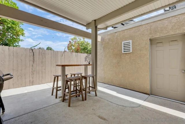 10639 Escobar Dr, San Diego, CA 92124