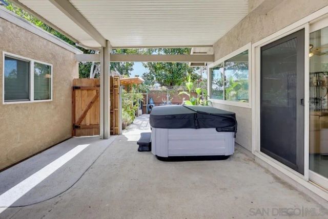 10639 Escobar Dr, San Diego, CA 92124