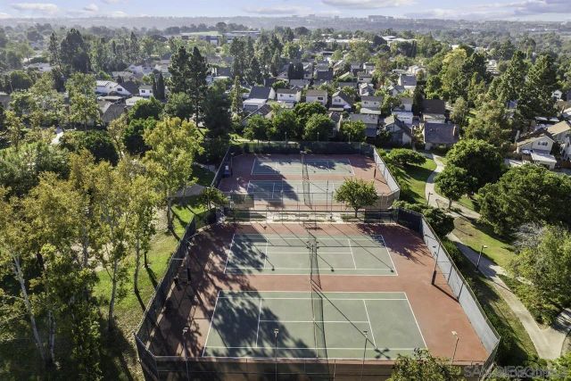 10639 Escobar Dr, San Diego, CA 92124