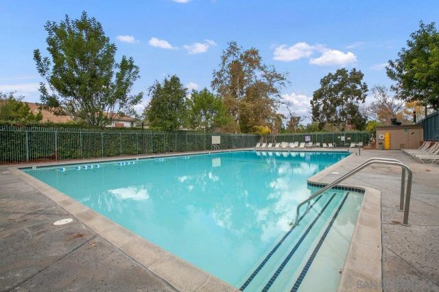 10639 Escobar Dr, San Diego, CA 92124