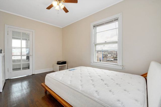 3615 N Sawyer Avenue 1, Chicago, IL 60618