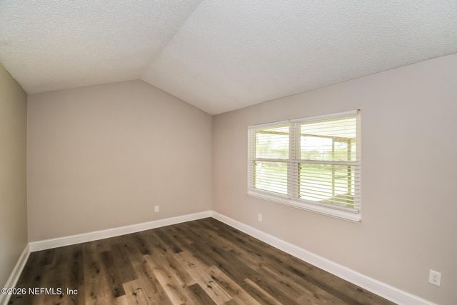 8371 POINTER Drive N, Jacksonville, FL 32221