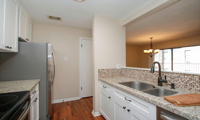 3500 Tangle Brush Drive 138, The Woodlands, TX 77381