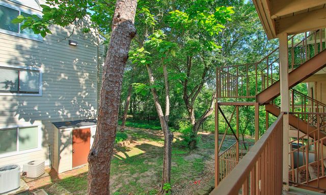 3500 Tangle Brush Drive 138, The Woodlands, TX 77381