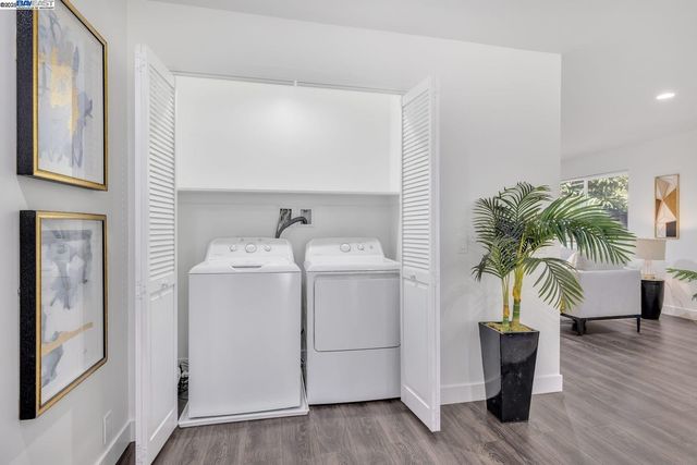 2834 White Acres Dr, San Jose, CA 95148