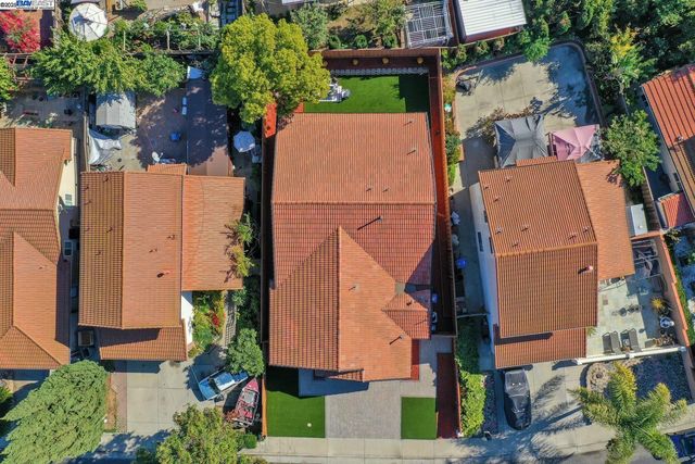 2834 White Acres Dr, San Jose, CA 95148