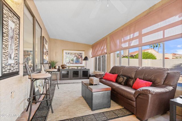 26629 S NOTTINGHAM Court 23, Sun Lakes, AZ 85248