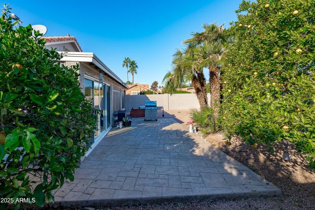 26629 S NOTTINGHAM Court 23, Sun Lakes, AZ 85248