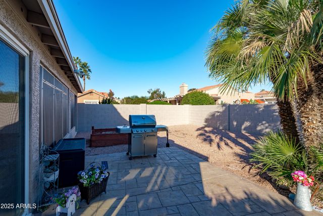 26629 S NOTTINGHAM Court 23, Sun Lakes, AZ 85248