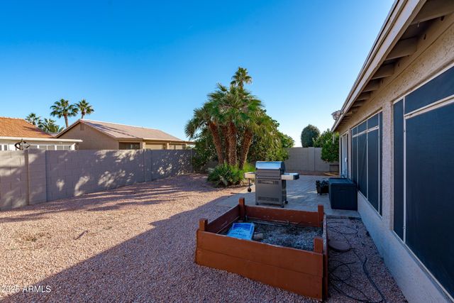 26629 S NOTTINGHAM Court 23, Sun Lakes, AZ 85248