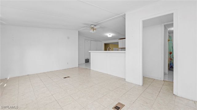 111 Grassy Key LN, Naples, FL 34114