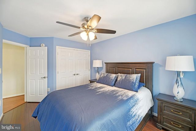 111 CONNEMARA DR, Sterling, VA 20164