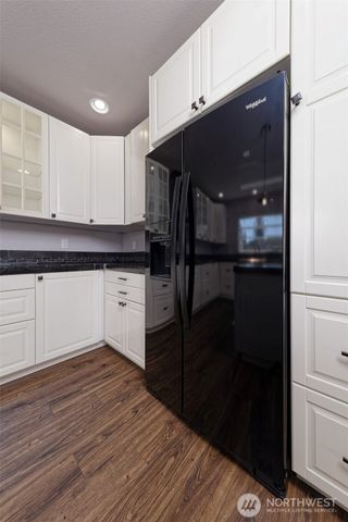 18220 E State Route 3, Allyn, WA 98524