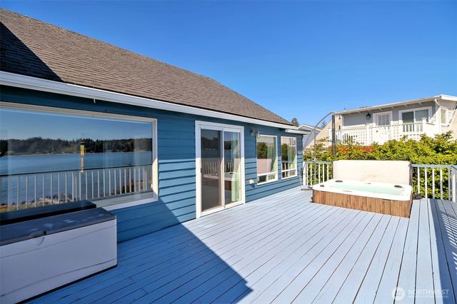 18220 E State Route 3, Allyn, WA 98524