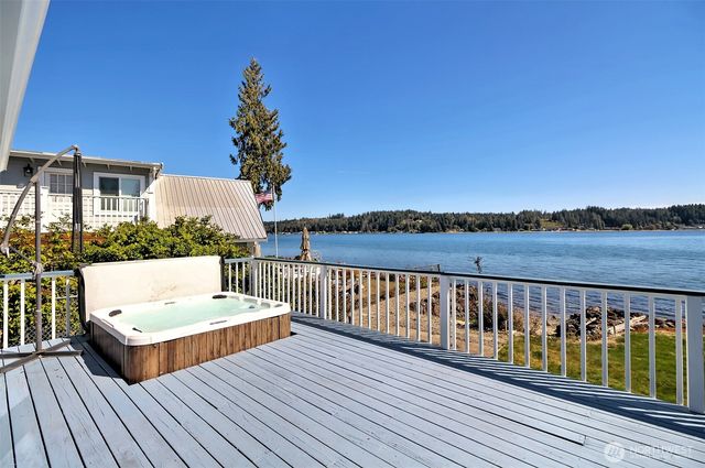 18220 E State Route 3, Allyn, WA 98524