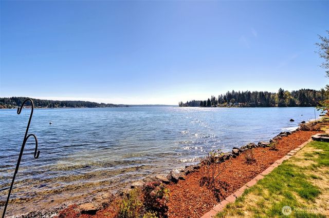 18220 E State Route 3, Allyn, WA 98524