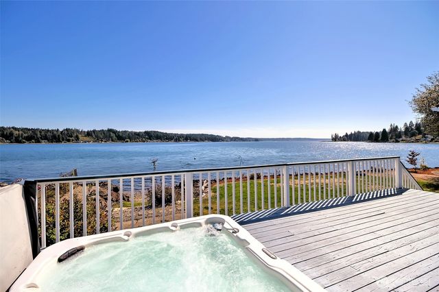 18220 E State Route 3, Allyn, WA 98524