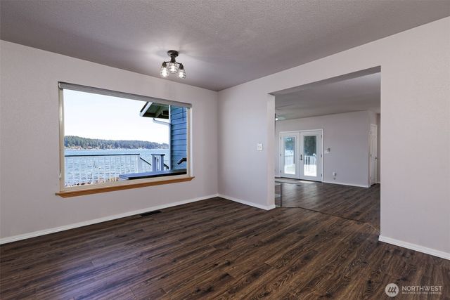 18220 E State Route 3, Allyn, WA 98524