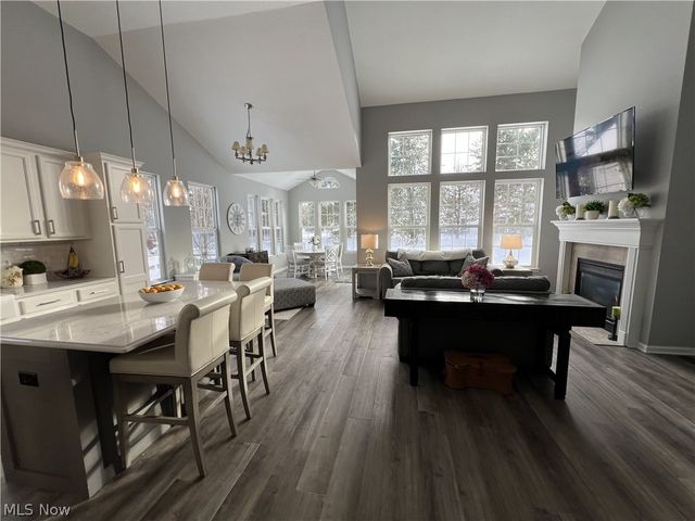 33299 Ambleside Drive, Avon Lake, OH 44012