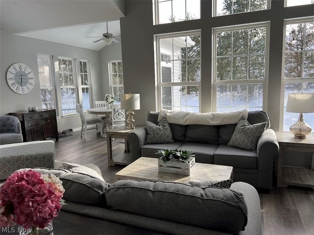 33299 Ambleside Drive, Avon Lake, OH 44012