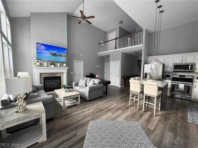 33299 Ambleside Drive, Avon Lake, OH 44012