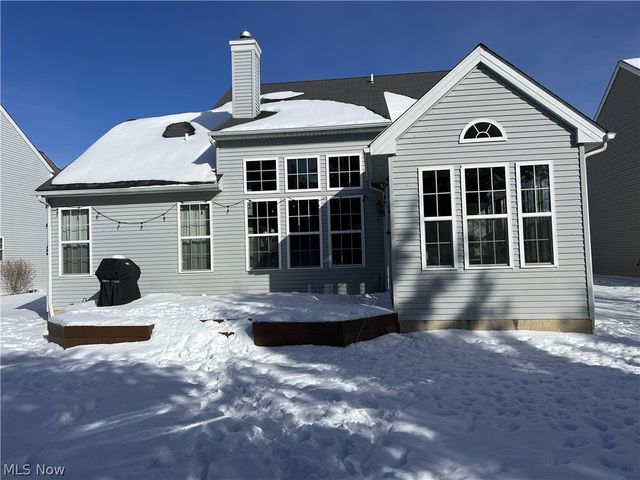 33299 Ambleside Drive, Avon Lake, OH 44012