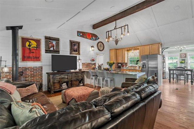 8669 Davis Street, Braselton, GA 30517