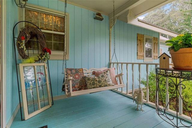 8669 Davis Street, Braselton, GA 30517