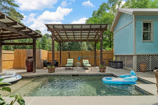 8669 Davis Street, Braselton, GA 30517